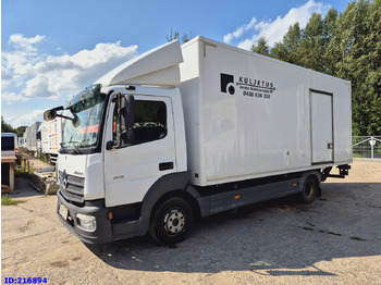 Изотермический грузовик MERCEDES-BENZ Atego 818