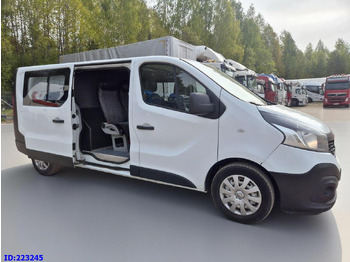 Грузопассажирский фургон RENAULT Trafic