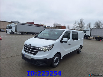 Грузопассажирский фургон RENAULT Trafic