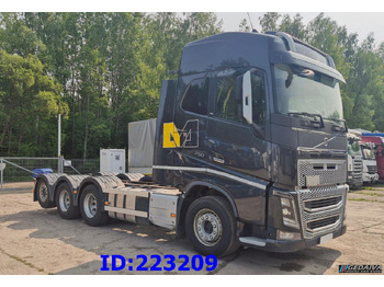 Грузовик-шасси VOLVO FH16 750