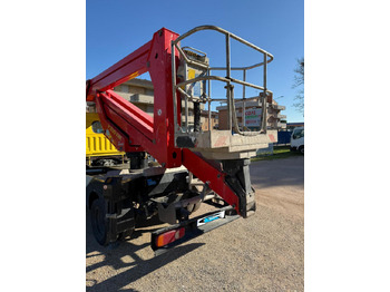 Грузовик с подъемником : фото 3