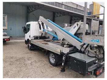 Грузовик с подъемником MULTITEL