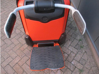 Тележка Toyota SPE200D: фото 5