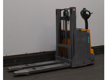 Штабелер JUNGHEINRICH EJD