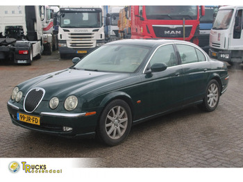 : фото в шапке страницы