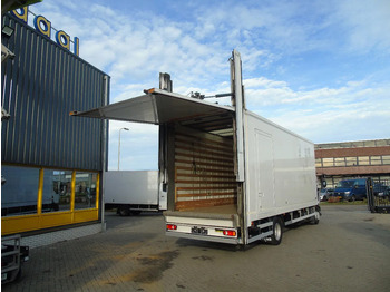 Грузовик с закрытым кузовом Renault D 12.220 + SPECIAL LIFT + EURO 6: фото 3