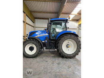 Трактор NEW HOLLAND T7.245