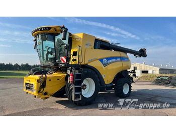 Зерноуборочный комбайн NEW HOLLAND CR series