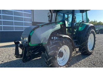 Трактор Valtra T130 med 3.5ton frontlift: фото 3 Трактор Valtra T130 med 3.5ton frontlift: фото 3