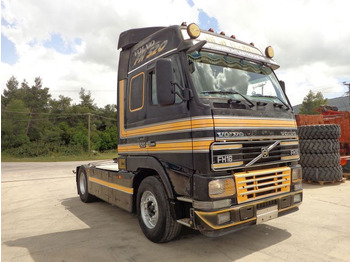 Тягач VOLVO FH16 520