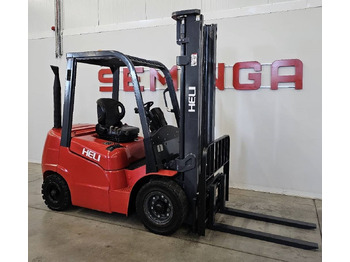 Дизельный погрузчик HELI