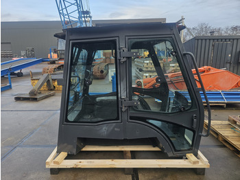 : фото в шапке страницы