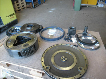 Бортовой редуктор CASE