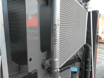 Масляный радиатор HITACHI