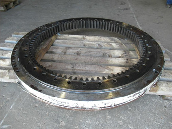 Поворотное кольцо HITACHI