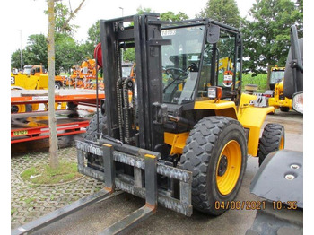 Внедорожный погрузчик JCB