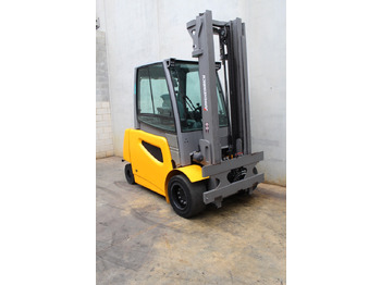 Электропогрузчик JUNGHEINRICH EFG