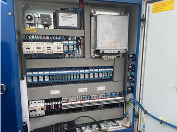 Вседорожный кран Böcker AHK 30/1600 Sold: фото 4 Вседорожный кран Böcker AHK 30/1600 Sold: фото 4