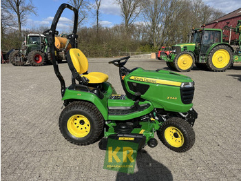 Газонокосилка JOHN DEERE X9 Series