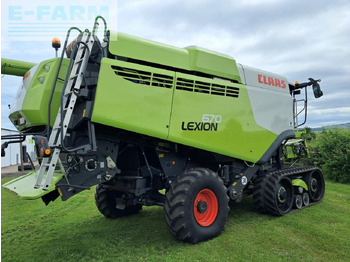 Зерноуборочный комбайн CLAAS Lexion 670