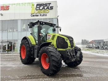 Трактор CLAAS Axion 830