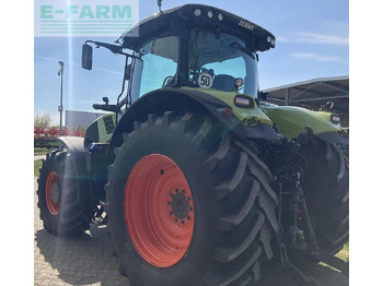 Трактор CLAAS Axion 830