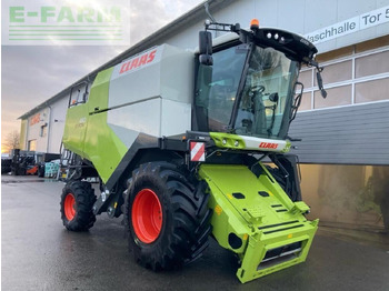 Зерноуборочный комбайн CLAAS