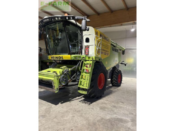 Зерноуборочный комбайн CLAAS Lexion 670