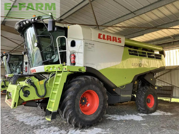 Зерноуборочный комбайн CLAAS Lexion 740
