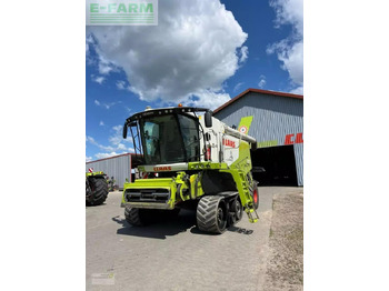 Зерноуборочный комбайн CLAAS Lexion 760