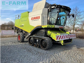 Зерноуборочный комбайн CLAAS Lexion 760