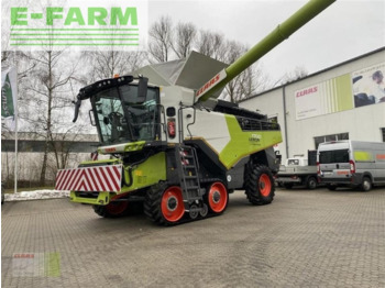 Зерноуборочный комбайн CLAAS Lexion 7700