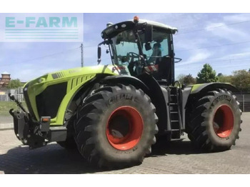 Трактор CLAAS Xerion