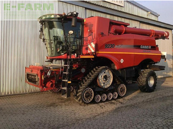 Зерноуборочный комбайн CASE IH