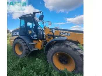 Телескопический погрузчик JCB