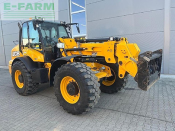 Телескопический погрузчик JCB