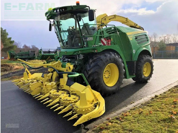Кормоуборочный комбайн JOHN DEERE 8300