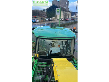 Кормоуборочный комбайн John Deere 8400: фото 3