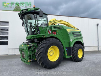 Кормоуборочный комбайн JOHN DEERE 8500