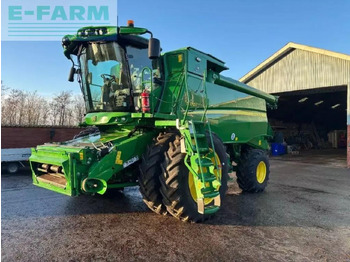 Зерноуборочный комбайн JOHN DEERE T670