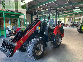 Мини-экскаватор MANITOU