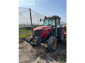 Трактор MASSEY FERGUSON 3700 series