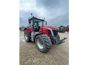 Трактор MASSEY FERGUSON