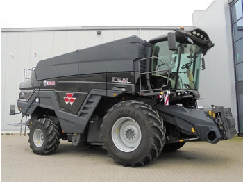 Зерноуборочный комбайн MASSEY FERGUSON