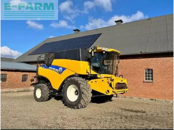 Зерноуборочный комбайн NEW HOLLAND CR9080