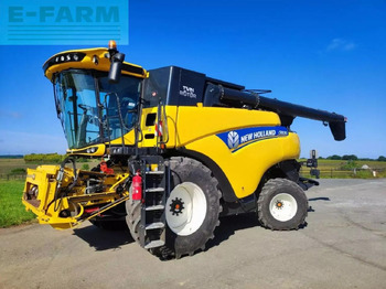 Зерноуборочный комбайн NEW HOLLAND CR series
