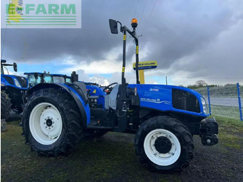 Трактор NEW HOLLAND