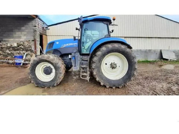 Трактор NEW HOLLAND T7.210