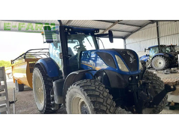 Трактор NEW HOLLAND T7.245