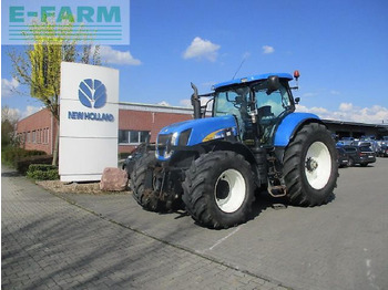 Трактор NEW HOLLAND T7050